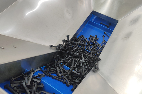 <h3><strong>User-Friendly &amp; Durable</strong></h3> 